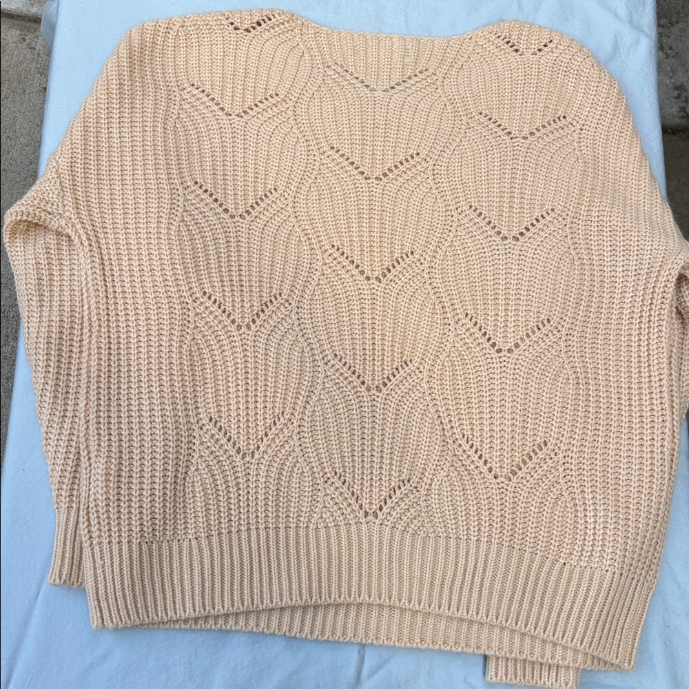 Newport Peach-Cream Knit Sweater . - Picture 2 of 5